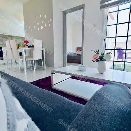 Lysia Sea-View Apartment Ларнака Екстериор снимка