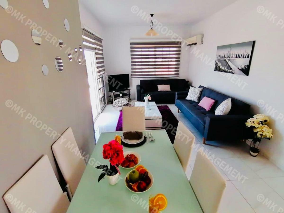 Lysia Sea-View Apartment Ларнака Екстериор снимка
